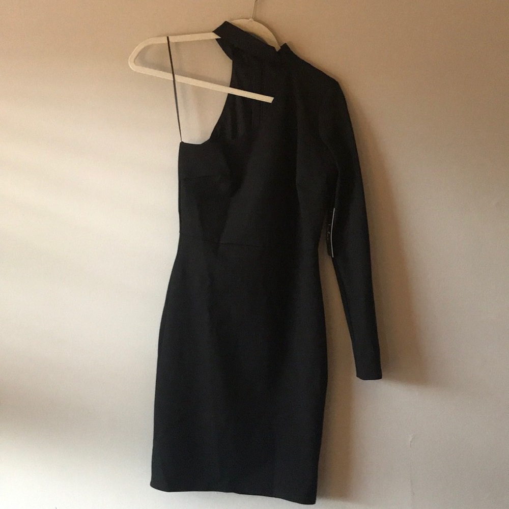 Lulu’s One Shoulder Long Sleeve Bodycon Dress